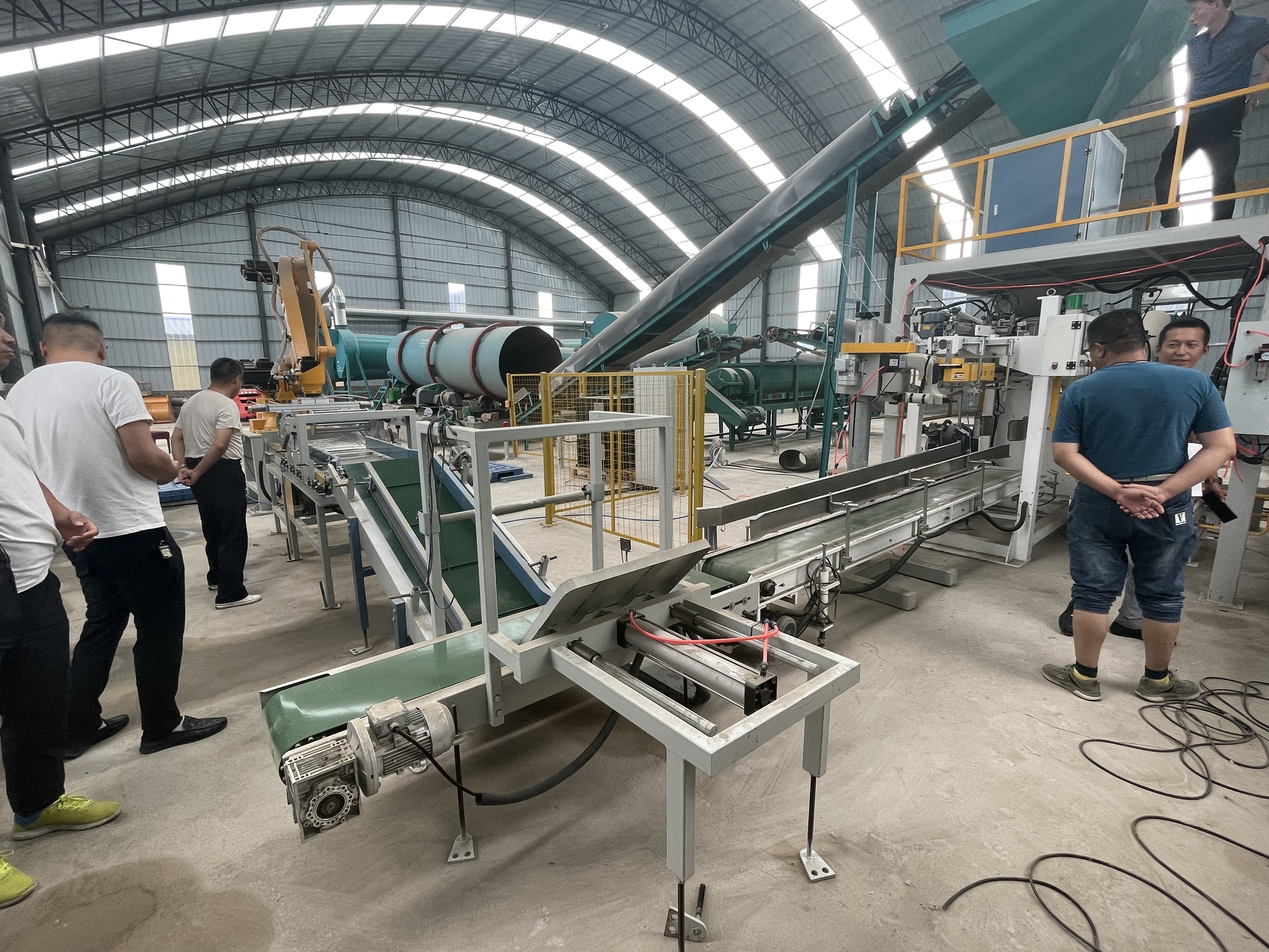 糞便有機(jī)肥生產(chǎn)線有哪些特點(diǎn)？