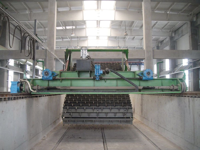 鼎輝有機(jī)肥發(fā)酵槽式翻拋機(jī)